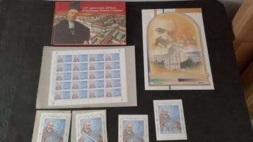Italië 1999/2002 - Officiële map met bladgoud voor Padre Pio