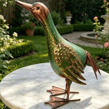 sculptuur, Elegant Iron Duck Sculpture – Green & Bronze