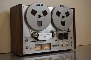 Akai - GX4000D - 4 sporen / Rollen / ADM 60 microfoons/, Nieuw