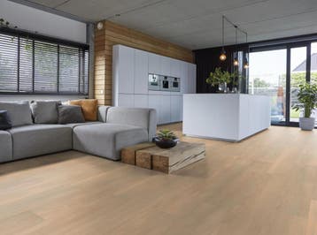 Laminaat vloer beige eiken extra breed | Topvloeren, Ophalen of Verzenden, Nieuw, 10 m² of meer, Vloerdelen of -planken