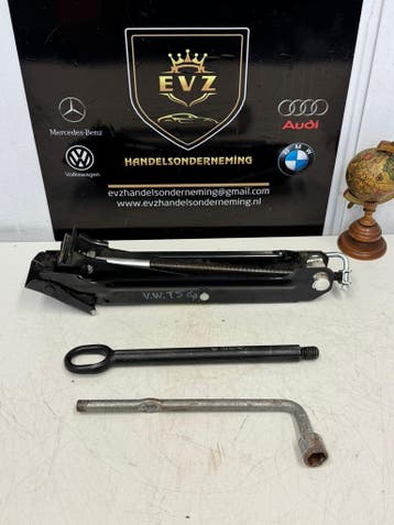 VW Transporter T5 GP 2.0 TDI bj.2013 Krikset, Gebruikt
