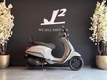 Vespa Sprint | Custom | Brom | 2026 | 0 km | Nieuw, Overige modellen, Maximaal 45 km/u, Nieuw, Ophalen of Verzenden