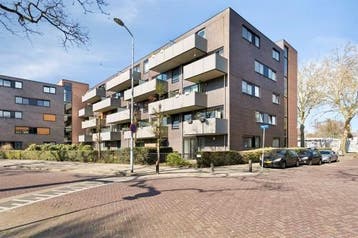 Te Huur 2 Kamer Appartement Leeghwaterstraat In Eindhoven, Huizen en Kamers, Noord-Brabant, Direct bij eigenaar, Eindhoven, Appartement