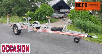 HEKU geremde boottrailer - voor 750 kg. totaalgewicht/ 6 mtr, Ophalen, Minder dan 1500 kg, Gebruikt, Geremd