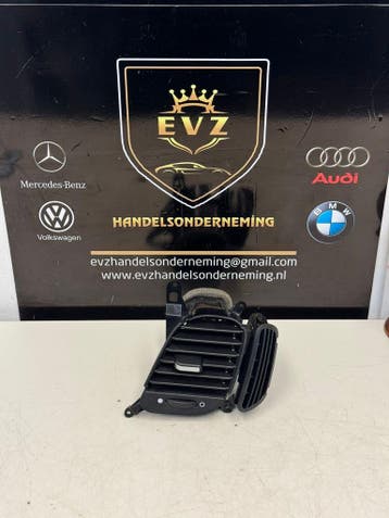 Iveco New Daily Luchtrooster Dashboard rechts bj.2023, Auto-onderdelen, Dashboard en Schakelaars, Gebruikt