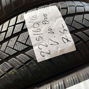 2 x Vredestein Wintrac Pro 225-60-18 Winterbanden 7,5mm, Auto-onderdelen, Banden en Velgen, 18 inch, Gebruikt, Band(en), Personenwagen