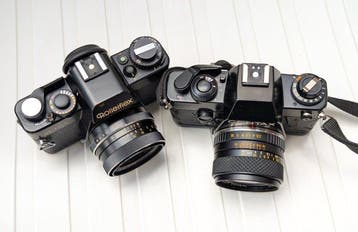 Contax, Rollei 139 Quartz + SL 35 E + Lens Analoge camera, Audio, Tv en Foto, Fotocamera's Analoog, Nieuw