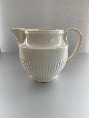 Wedgwood - Kan - Edme - Aardewerk - GROTE (water-)KAN 750ml