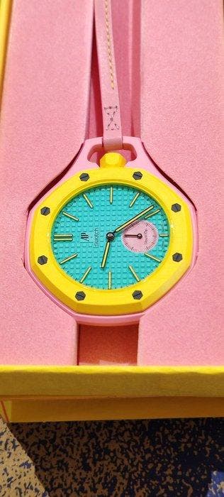 Swatch - Royal Pop - Zonder minimumprijs - SSX033J100N -, Nieuw