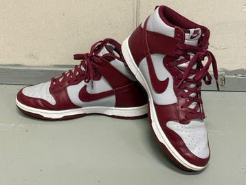 Veiling - Nike Dunk High Dark Beetroot – Maat 44 - Licht g, Nieuw