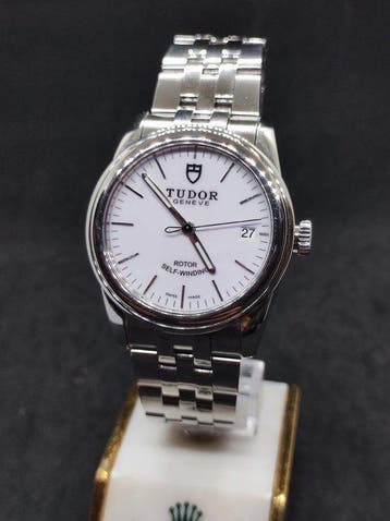 Tudor - Glamour - 55000 - Heren - 2010-2020