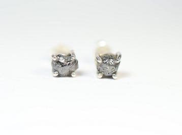 Ruwe diamant / 2 oorstekers / nieuw- 1.14 g - (2)
