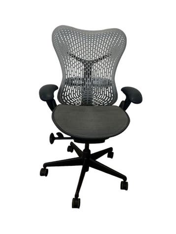 Refurbished Herman Miller Mirra Full Option - ZGAN, Verzenden, Zwart, Zo goed als nieuw, Bureaustoel