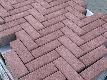 Veiling - 8 M2 Betonsteen Rood Met Facet 21x6,8x8 Cm, Nieuw
