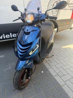 Piaggio zip 2019 E4 brom TWEEDE eigenaar midnight blue, Maximaal 45 km/u, Zip, Ophalen of Verzenden, Zo goed als nieuw