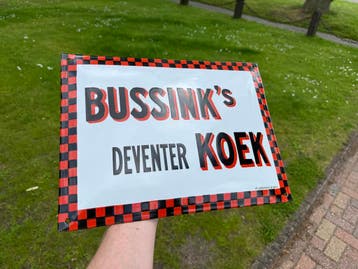 TE KOOP GEVRAAGD OUDE EMAILLE RECLAME BORDEN BORD BORDJES, Antiek en Kunst