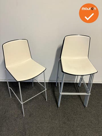 Pedrali Tweet barkrukken – Set van 4 - zithoogte 74 cm, Vergader- of Presentatieruimte, Ophalen of Verzenden, Gebruikt, Stoel