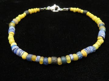 Oud-Bactriaans Armband van lapis lazuli kralen met Romeinse, Sieraden, Tassen en Uiterlijk, Antieke sieraden