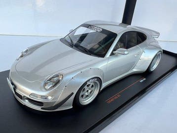 IXO 1:18 - Modelauto - Porsche 911 RWB 997 Coupè 2008, Nieuw