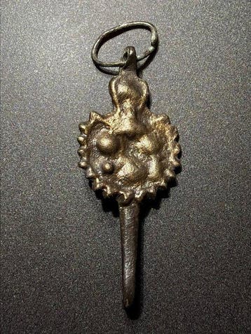 Renaissance Koper Interessante hanger/riemsluiting met een