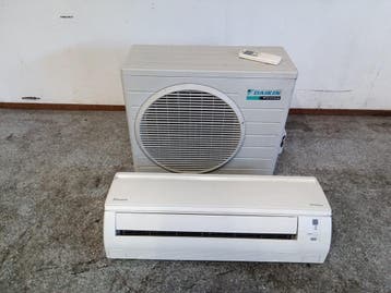 Daikin FTX35GV1B – Wandmodel airco – 3.2kW, Gebruikt