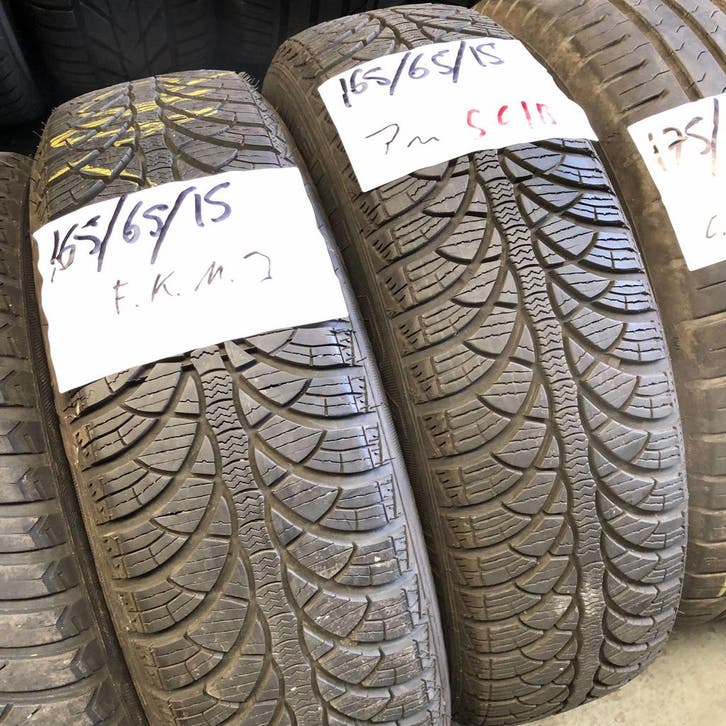 2 x Fulda Kristall Montero 3 165-65-15 Winterbanden 7mm, Auto-onderdelen, Banden en Velgen, 15 inch, Winterbanden, 165 mm, Personenwagen