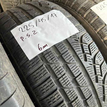 2 x Pirelli 225-45-17 Winterbanden 6mm, Gebruikt, 17 inch, Band(en), Personenwagen