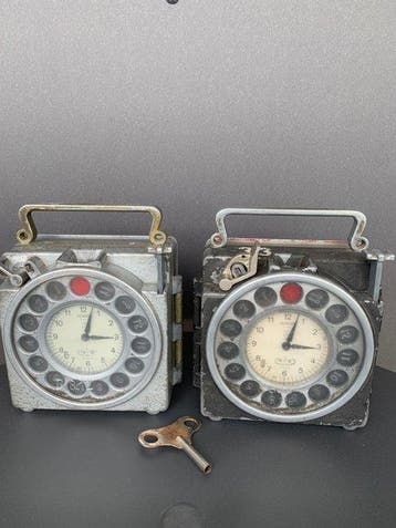 Industriële apparatuur - België - pigeon Clocks