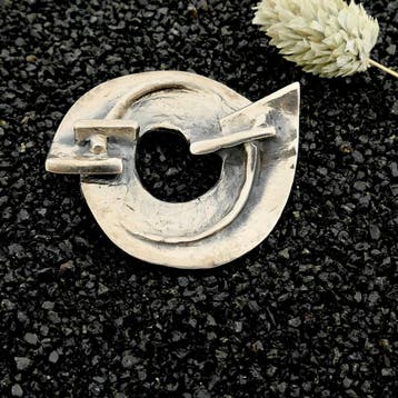 Zilveren abstracte broche/hanger (Hanger of bedel), Ophalen of Verzenden, Gebruikt, Zilver, Overige merken