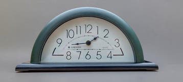 Tafelklok - JUNGHANS Mid-century modern Plastic - 1980-1990