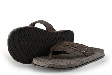Skechers Slippers in maat 45 Bruin, Slippers, Bruin, Verzenden, Zo goed als nieuw