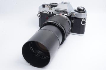 Olympus OM10 & ZUIKO MC 200mm f/4 Analoge camera, Nieuw