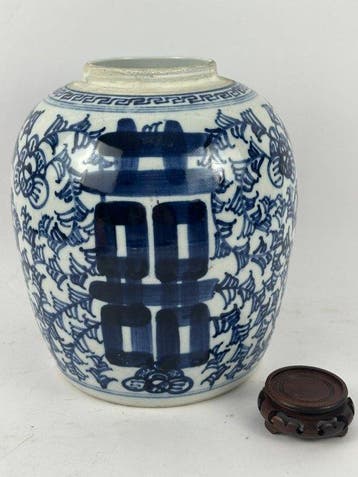 Gemberpot - Aardewerk, Hout - Een pot met dubbel geluk