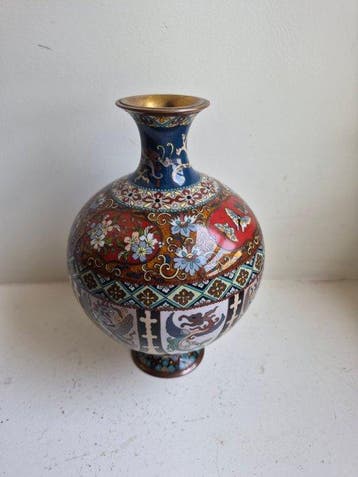 Vaas - Bronze geëmailleerd - Japan - Meiji periode, Antiek en Kunst
