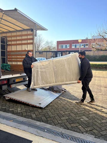 Verhuizers – Verhuisbedrijf – Verhuisservice Movenetjes, Inpakservice, Opslag