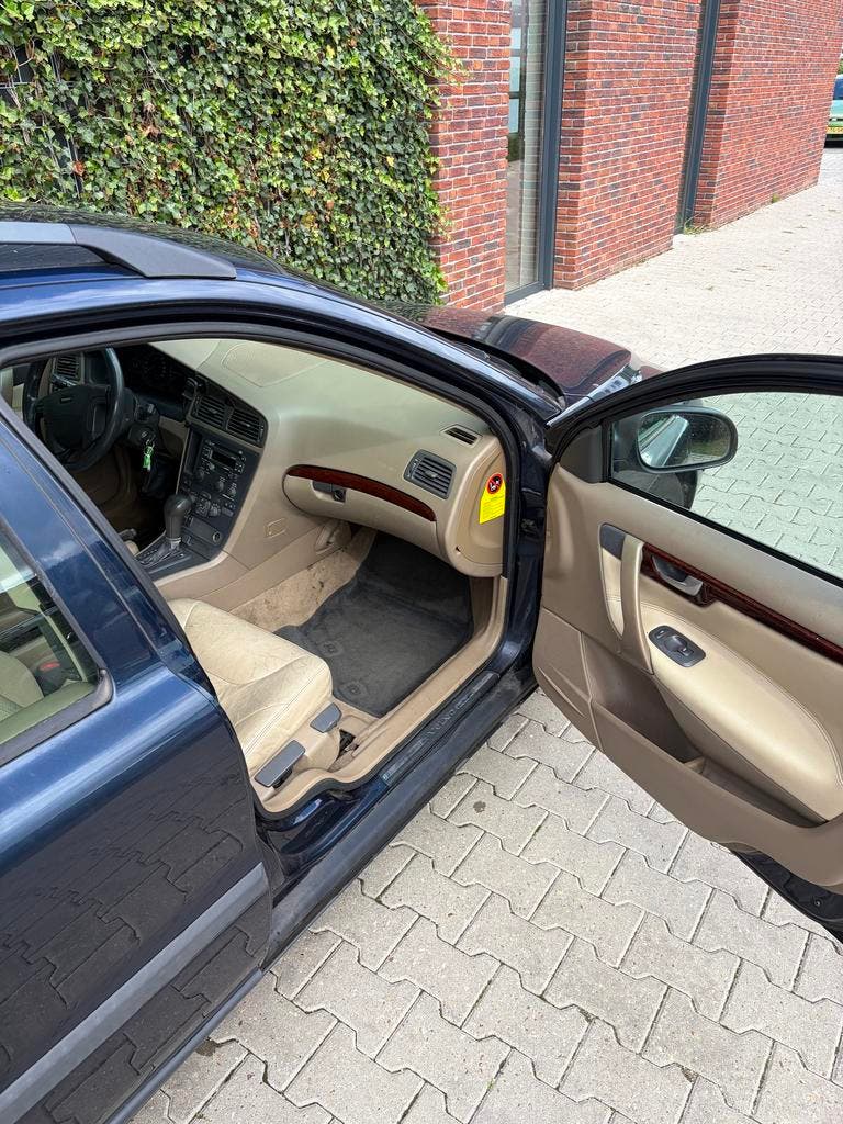 Volvo V70 2.4 170PK AUT 2001 Blauw, foto 10