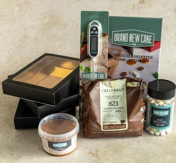 Bakpakket Chocoladeletter, Verzenden, Nieuw