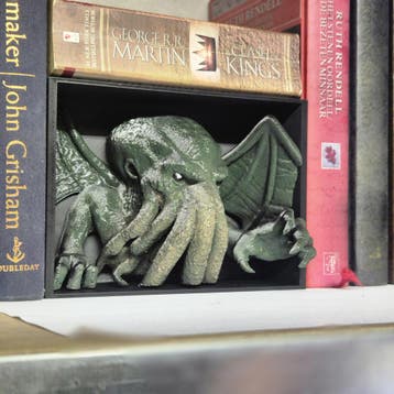 Book nook cthulhu - bookshelf fantasy decor, Verzamelen, Beelden en Beeldjes, Verzenden, Nieuw