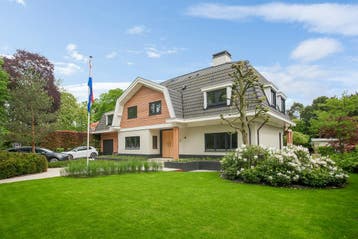 Te huur: Huis Brink in Muiderberg, Huizen en Kamers, Noord-Holland, Muiderberg