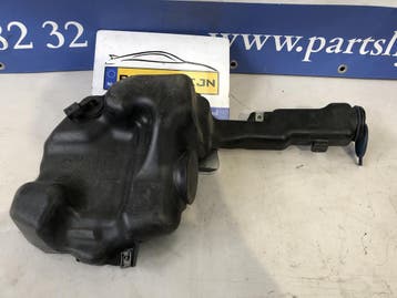 Gebruikte ruitensproeier reservoir voor Mercedes Benz C-Klas, Ophalen of Verzenden, Nieuw
