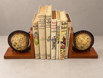 boekensteunen met wereldbollen - Boekensteunen - Hout -