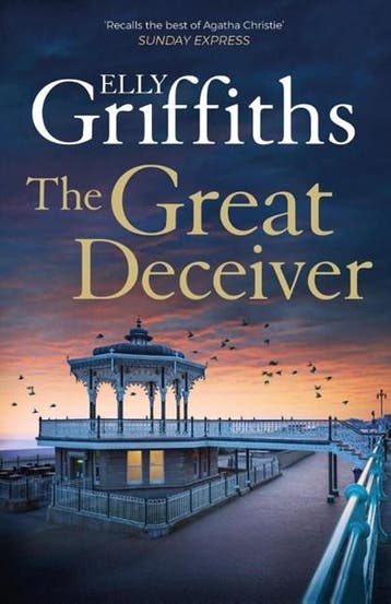 The Great Deceiver | 9781529409918 | Elly Griffiths, Boeken, Zo goed als nieuw, Elly Griffiths