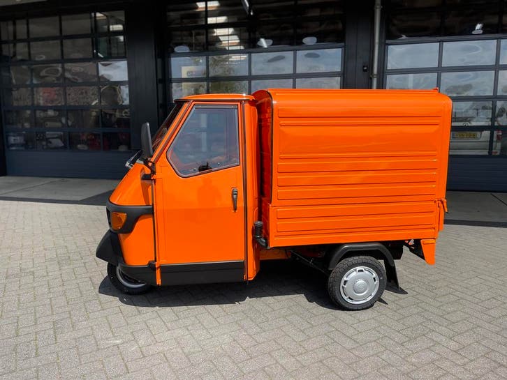 Piaggio Ape50 - Nieuw leverbaar Laatste Kans !!, Auto's, Bestelauto's, Onderhoudsboekje, Te koop, Handgeschakeld, Benzine, Achterwielaandrijving