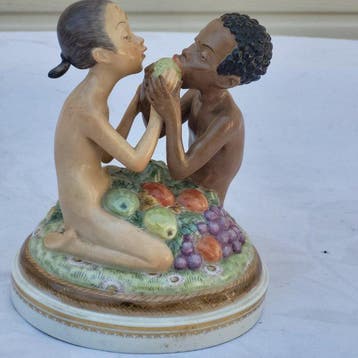 Royal Copenhagen - Beeldje - Adam and Eve, designed by Hans