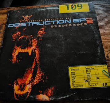 Destruction E.P. 2 DJ Buzz FuzzDJ Buzz Fuzz* – Destruction E, Cd's en Dvd's, Vinyl | Dance en House, Gebruikt, 1990 - 1999, Inclusief binnenhoes