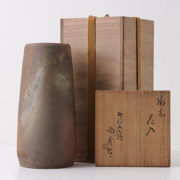 Vaas - Steengoed - Japan - Bizen bloemenvaas (Hanaire) door