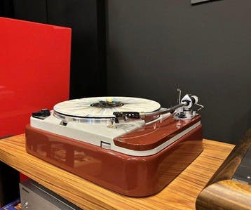 Thorens - TD124 , - arm SME 3009 Platenspeler, Nieuw