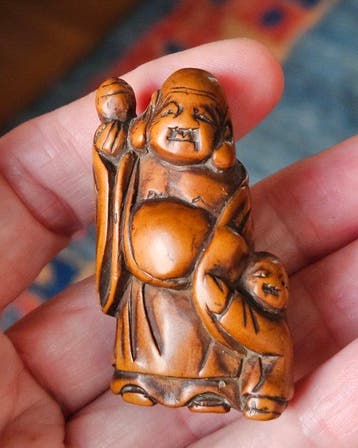 De god Hotei met een kind - Buxushout - Japan - 19e eeuw, Antiek en Kunst