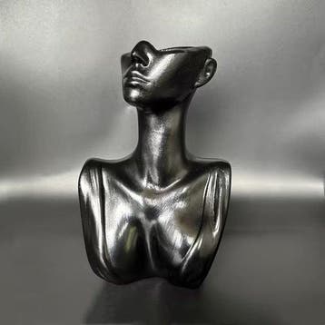 Modern Abstract Female Bust Sculpture – Glossy Black