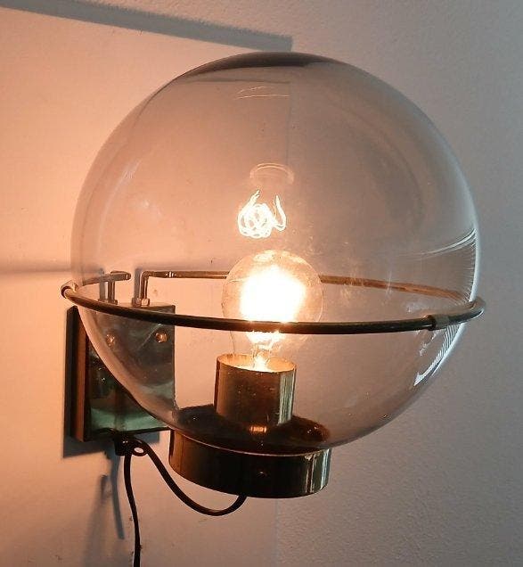 Wandlamp - Glas, Metaal - Rookglazen bol, Antiek en Kunst, Kunst | Designobjecten
